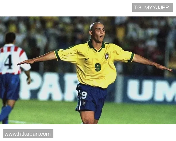 胡须足球明星的传奇故事与职业生涯回顾